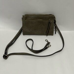 Joy Susan Bag w iPhone outer pocket